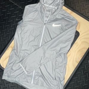 Nike windbreaker jacket